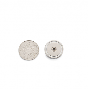 Pot magnet Ø25x7.7 mm, M5 internal thread Pot magnet Ø25x7.7 mm, M5 internal thread