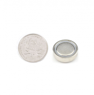 Flat pot magnet Ø20x7.2 mm, without screw hole